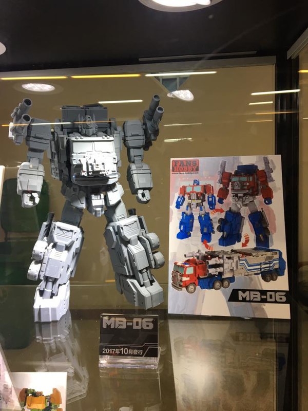 Fans Hobby Debuts Master Builder Series Unofficial Figures At Shanghai SGC 11 (11 of 14)